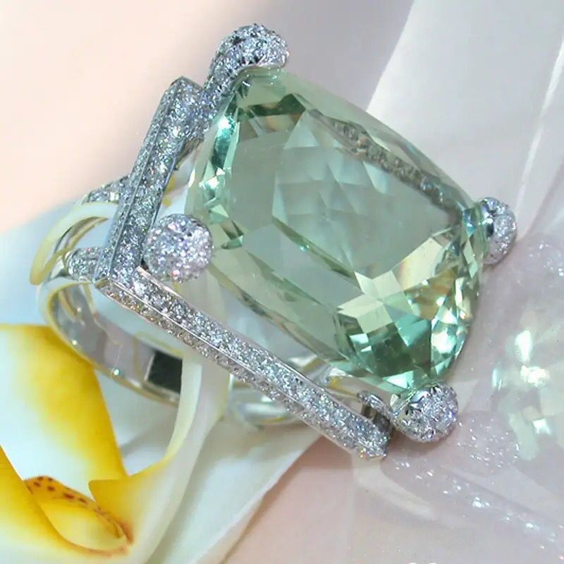 Glamour Fashion Woman Green Zircon Silver Plated Ring Engagement Party Ring