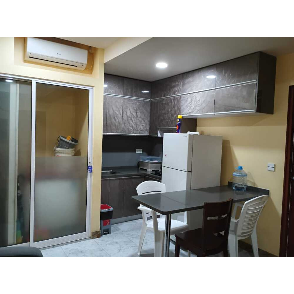 1 AC BEDROOM APARTMENT WITH KITCHEN & SEATING AREA FOR DAILY RENT. FULLY FURNISH