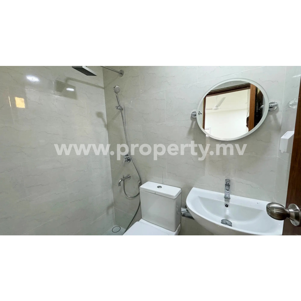 Brand new 2 bedroom apartment, 5th Floor, No Lift, Lonuziyaaraiy Magu, Male',