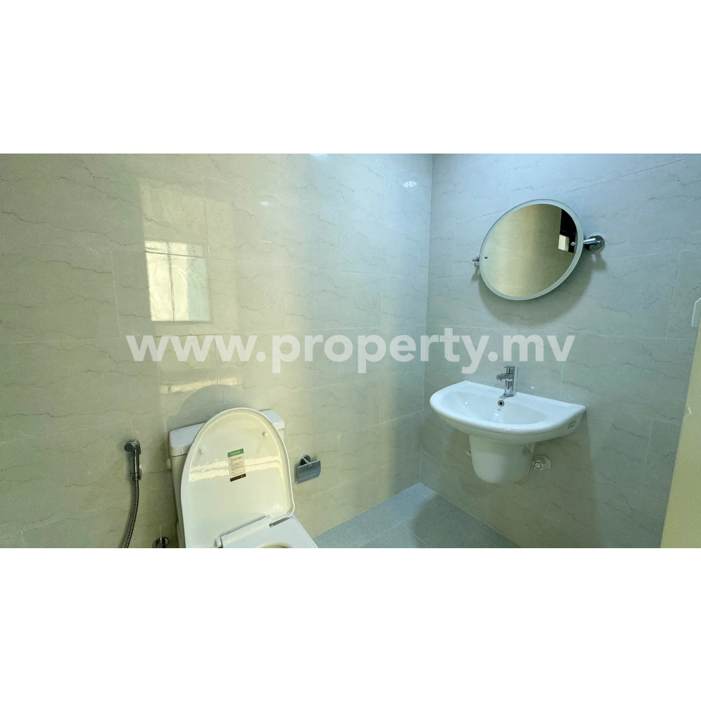 Brand new 2 bedroom apartment, 5th Floor, No Lift, Lonuziyaaraiy Magu, Male',