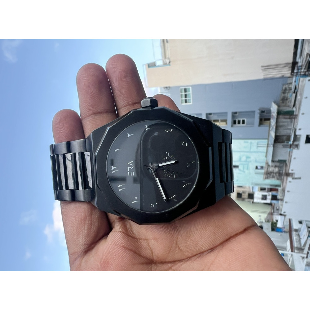 Era watch (Call 9900696)